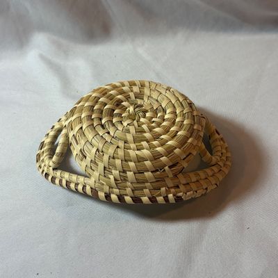 Handwoven Sweetgrass Baskets & Wall Decor (LR3-SF)