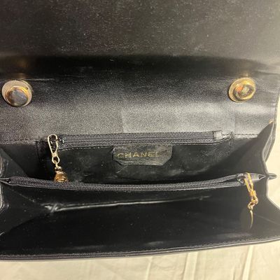 Vintage Chanel Black Leather Flap Bag with Chain Strap (PBC1-KA)