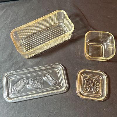 Vintage Refrigerator Storage Ft. Fire King Jadeite Philbe Loaf Pan (LR1-SF)