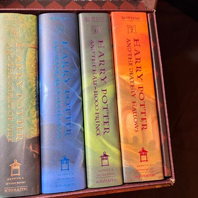 Trunk Edition Harry Potter Hardcover Boxed Set (LR1-SF)