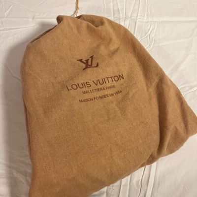Louis Vuitton Monogram Alma Handbag with Dust Bag (PBC1-KA)