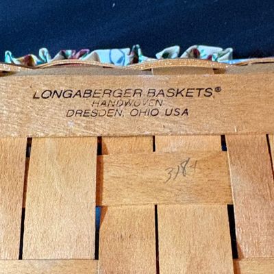 Lidded Longaberger Baskets (LR2-SF)