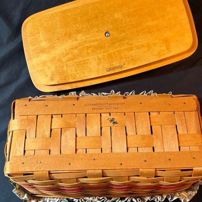 Lidded Longaberger Baskets (LR2-SF)