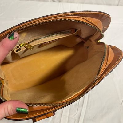 Louis Vuitton Monogram Alma Handbag with Dust Bag (PBC1-KA)