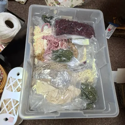Large Sewing and Fabric Lot-Marks & Gingher Scissors & More (BBR1-KD)