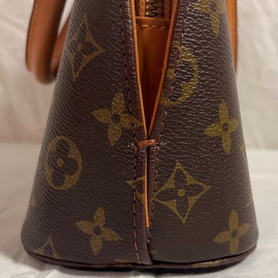 Louis Vuitton Monogram Alma Handbag with Dust Bag (PBC1-KA)