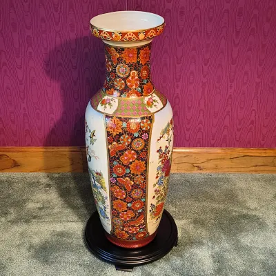 Large Asian Porcelain Peacock Vase with Footed Black Wooden Base (P-ES)