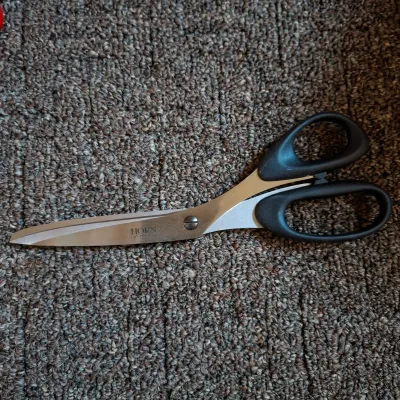 Large Sewing and Fabric Lot-Marks & Gingher Scissors & More (BBR1-KD)