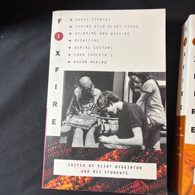 Large Collection of Foxfire Books (LR1-SF)