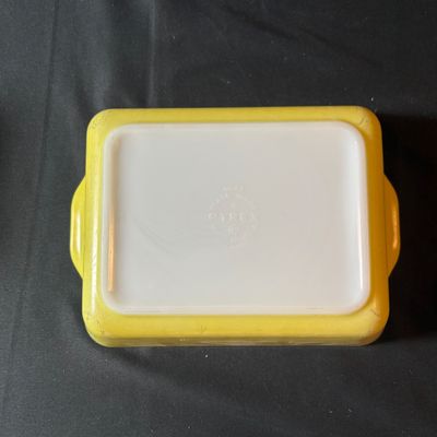 Pyrex Primary Color Refrigerator Dish Set (LR1-SF)