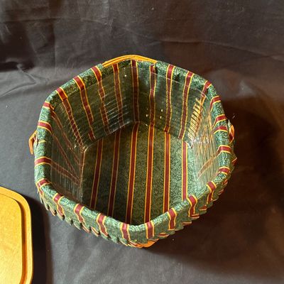Lidded Longaberger Baskets (LR2-SF)
