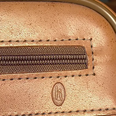 Set of Three Hartmann Leather Suitcases (P-ES)