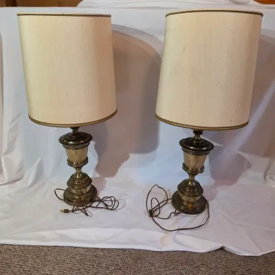 Pair of Vintage Stiffel Brass Table Lamps w/Shades (BBR2-JS)