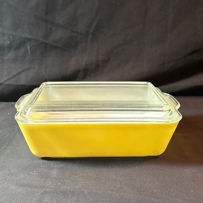 Pyrex Primary Color Refrigerator Dish Set (LR1-SF)