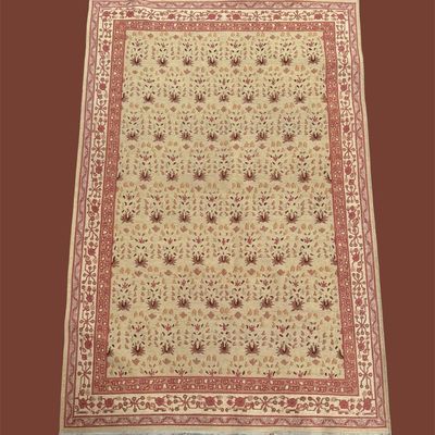 Sale Photo Thumbnail #50: Soft ivory rug with a delicate repeating traditional pattern.