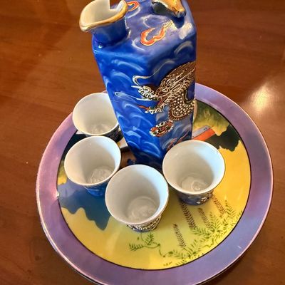 Sale Photo Thumbnail #99: .See the lady image in each small cup