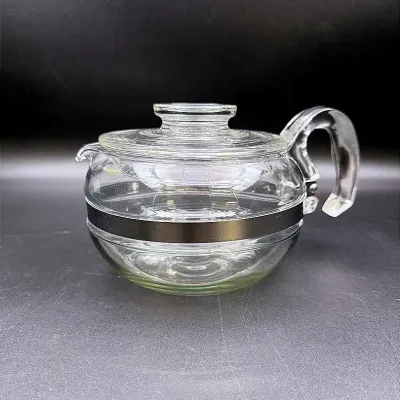 Pyrex Flameware 6-cup Teapot