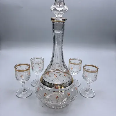 Antique Cordial Decanter And Four Small Stemmed Glasses