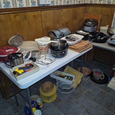 Estate sale photo
