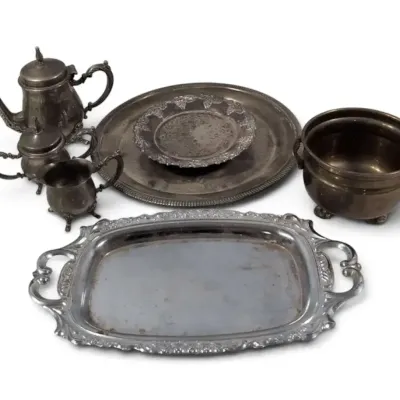 Vintage Silver-Tone Serving & Decorative Metalware Lot - 7 Pieces - Trays, Plates & Pots