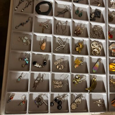 Sale Photo Thumbnail #137