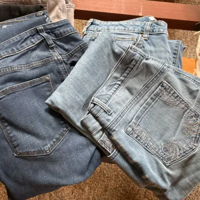 Sale Photo Thumbnail #33