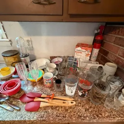 Estate sale photo