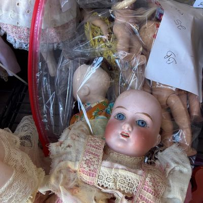 Sale Photo Thumbnail #328