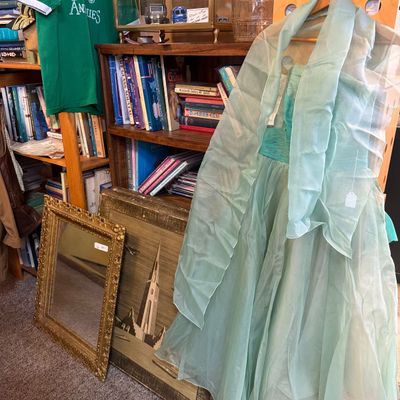 Sale Photo Thumbnail #342