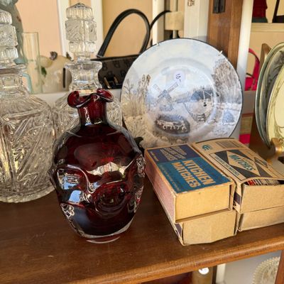 Sale Photo Thumbnail #142