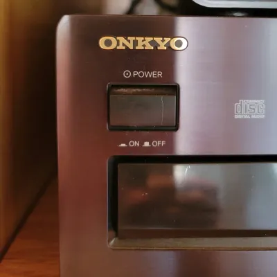 Sale Photo Thumbnail #10: Stereo equipment