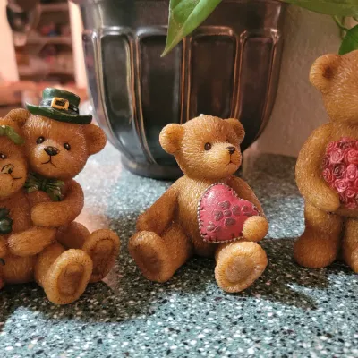 Sale Photo Thumbnail #28: Bears