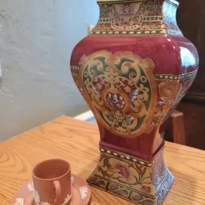 Sale Photo Thumbnail #12: Wedgewood and vase