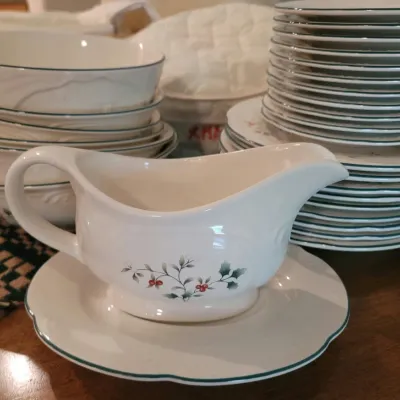 Sale Photo Thumbnail #38: Gravy boat - Winter berry