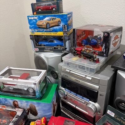 Sale Photo Thumbnail #193