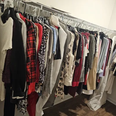 Sale Photo Thumbnail #42