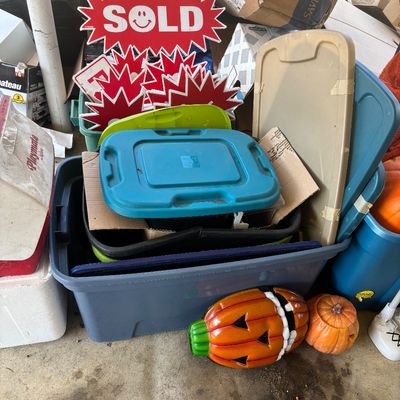 Estate sale photo