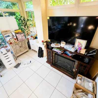 Sale Photo Thumbnail #32