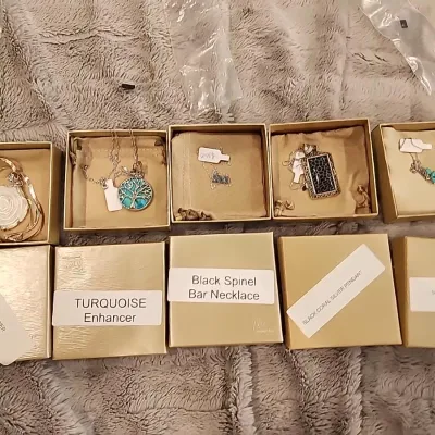 Sale Photo Thumbnail #96