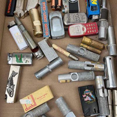 Sale Photo Thumbnail #442: Dunhill, Winston & NASCAR Vtg Lighters