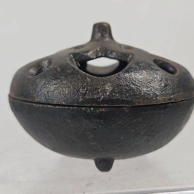 Sale Photo Thumbnail #202: Japanese Patinated Bronze Tripod Koro
