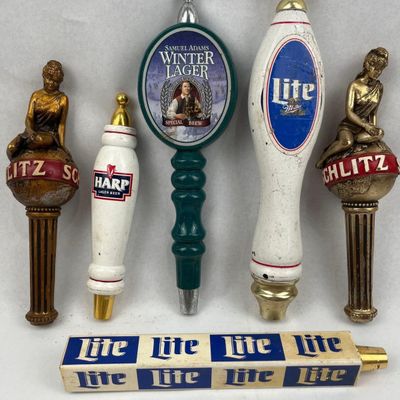 Sale Photo Thumbnail #428: Set 6 Brewery Tap Handles: Schlitz