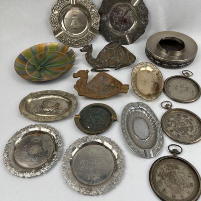 Sale Photo Thumbnail #310: Vtg Metal Ad & Souvenir Trays/Ashtrays