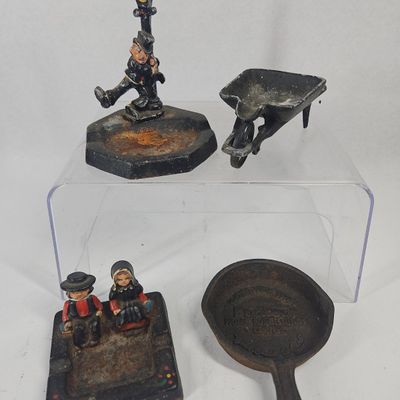 Sale Photo Thumbnail #166: Badcock Skillet & Cast Iron Miniatures