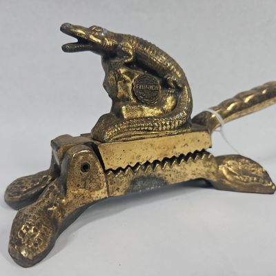 Sale Photo Thumbnail #16: Vtg American Metal Alligator Nutcracker
