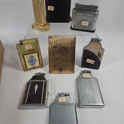 Sale Photo Thumbnail #247: Ronson & Elgin American Lighters/Cases