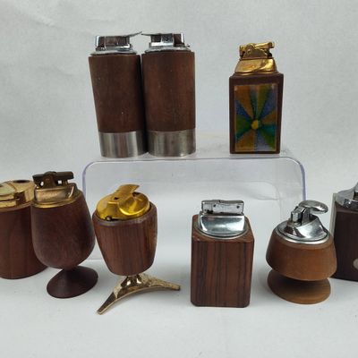 Sale Photo Thumbnail #424: Ronson & Flamex Mid-C. Table Lighters