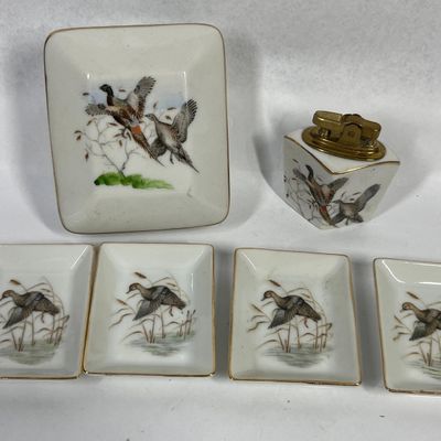 Sale Photo Thumbnail #304: Lefton China Porc. Hunting Smoking Set