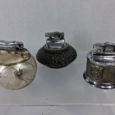 Sale Photo Thumbnail #213: Kreisler & Tealine Metal Table Lighters