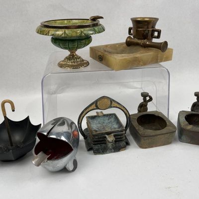 Sale Photo Thumbnail #392: Set 8 Vtg Novelty Metal & Onyx Ashtrays